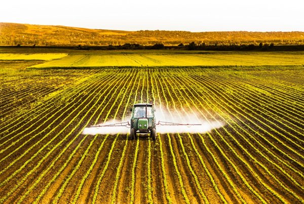 riesgo de deriva buenas prácticas agrícolas aplicación tratamientos fitosanitarios sostenibilidad protección medio ambiente sanidad vegetal agricultura sostenible aepla